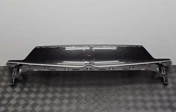 Opel Mokka B Front bumper upper radiator grill 39172214 39172213 475498858