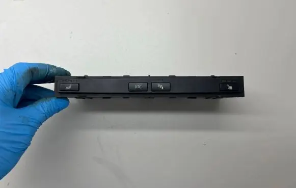 BMW 5 E60 E61 Seat heating switch 6952480 13580363