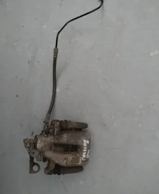 Opel Crossland X Rear brake caliper 32055430
