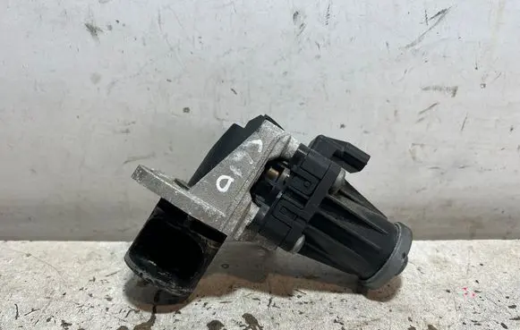 Renault Clio IV EGR valve 705320020 118163545