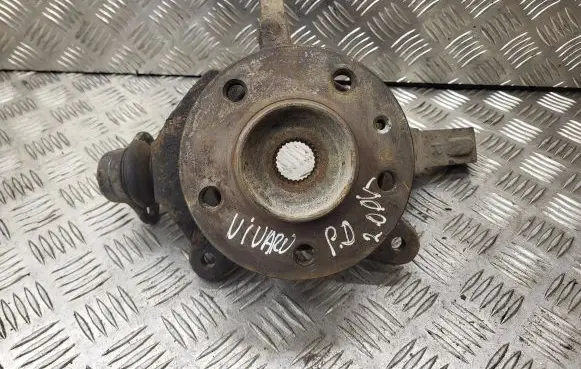 Opel Vivaro Front wheel hub