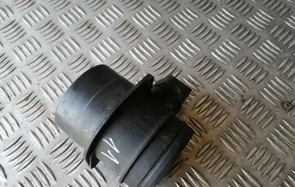 Volkswagen PASSAT B6 Mass air flow meter 074906461B 0281002461