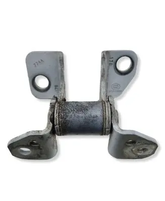 Chrysler Pacifica Front door upper hinge 1120038