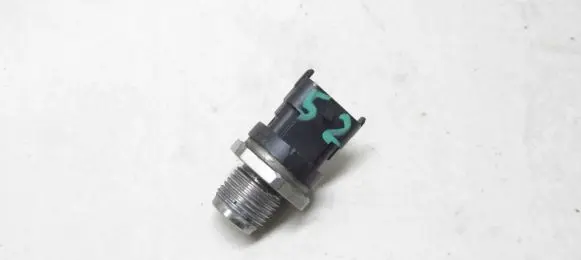 Honda CR-V Fuel pressure regulator 0281006316