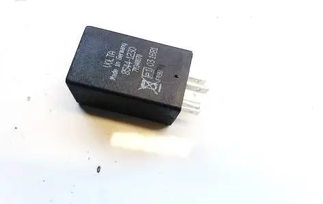 Ford Kuga I Other relay 3M5J14A672BA