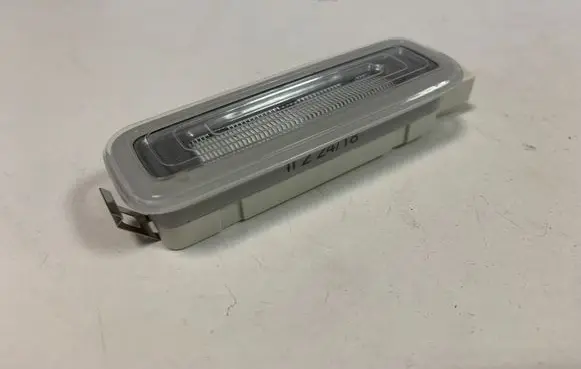 Audi A4 S4 B9 Front seat light 4M0947105