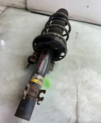 Volkswagen Polo V 6R Front shock absorber/damper 5424