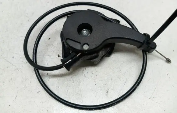 Mercedes-Benz SLK R171 Engine bonnet (hood) release handle A2308800220 2308800220 A1718800059