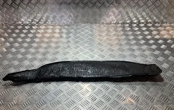 Mercedes-Benz CLA C118 X118 Fender foam support/seal A1188854300