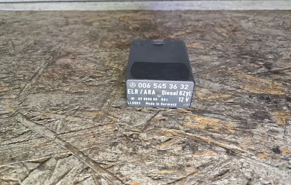 Mercedes-Benz E W124 Other relay 0065453632 05999600 LL0003