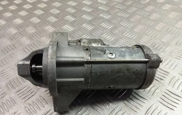 Ford C-MAX II Starter motor AV6N-11000-GC