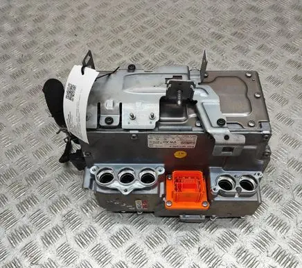 Volkswagen Tayron I Voltage converter inverter 5QS907070F
