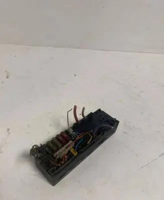 Mercedes-Benz E W210 Fuse box set A0005400372 05376120