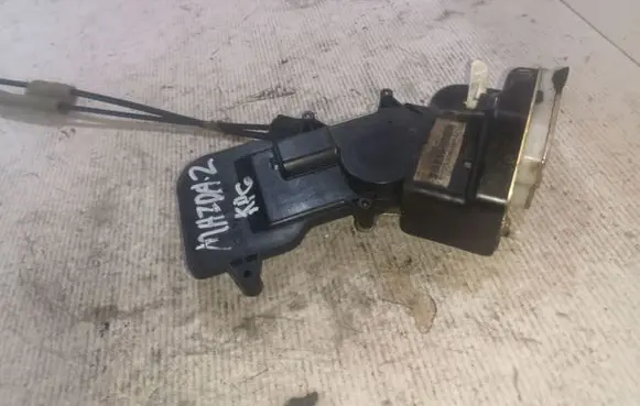 Mazda 2 Rear door lock 3M71A264A27