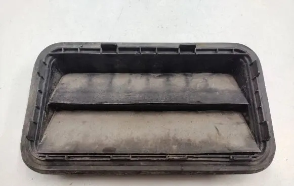 Lexus RX 450H Rear air vent grill 6294033070