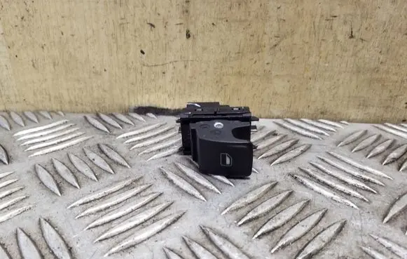 Volkswagen PASSAT B8 Electric window control switch 5G0959855H