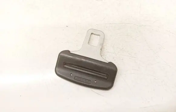 Nissan Almera Tino Middle seatbelt buckle (rear) AB017