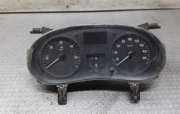 Opel Movano A Speedometer (instrument cluster) P8200408677G