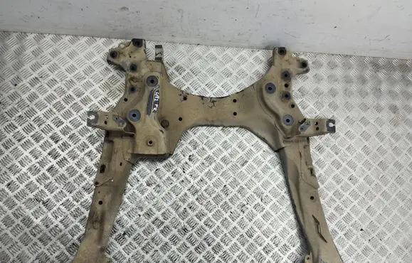 Honda CR-V Front subframe