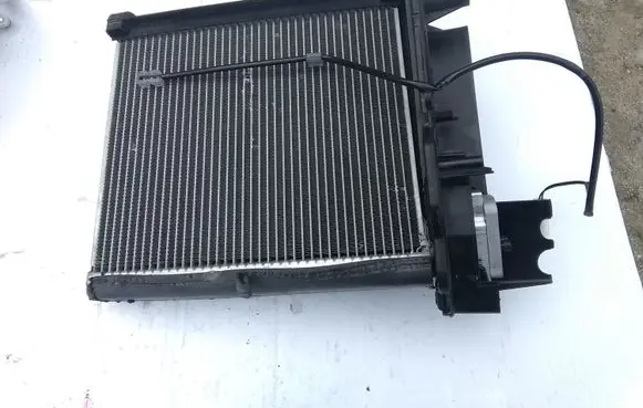 Toyota Avensis T250 Air conditioning (A/C) radiator (interior) 