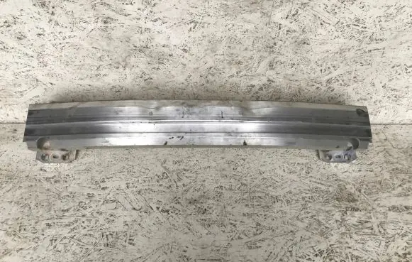 Audi e-tron Rear beam 