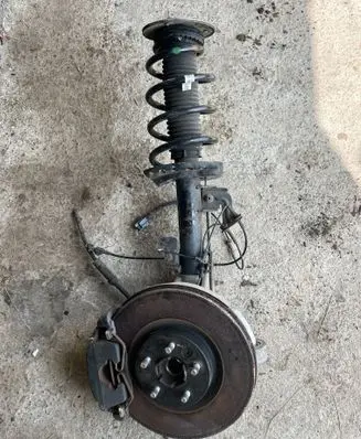 Land Rover Evoque I Front wheel hub spindle knuckle