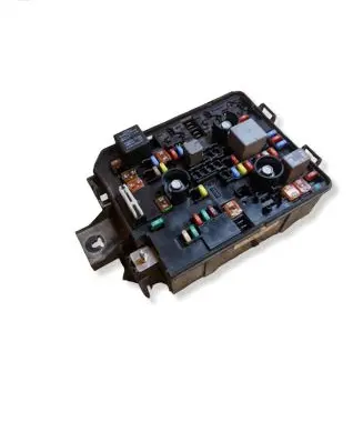 Opel Corsa E SAM control unit 39036046 0000667 30959L