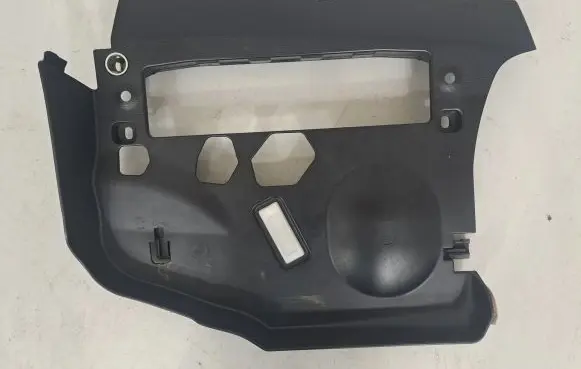 Dashboard lower bottom trim panel