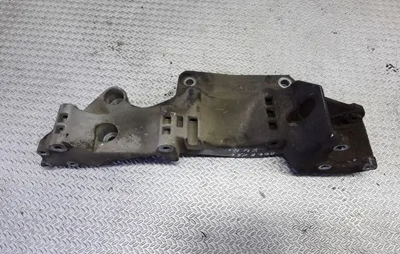 Volkswagen Golf IV Generator/alternator bracket 06A903143H