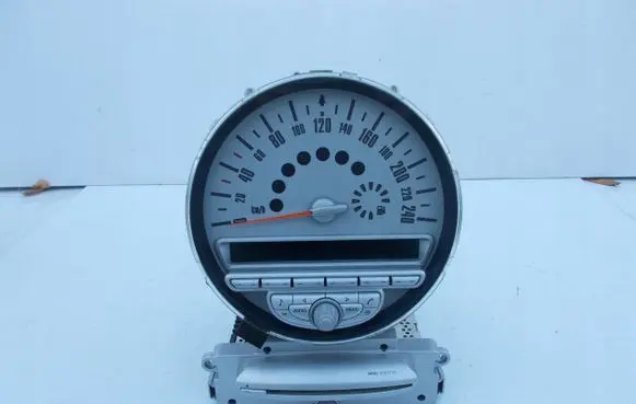 Mini One - Cooper Coupe R56 Radio/CD/DVD/GPS head unit 9136195