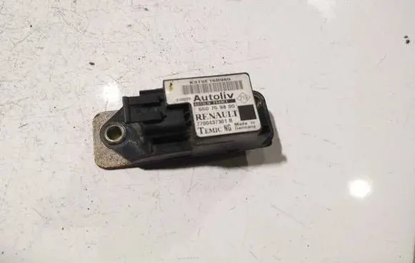 Renault Scenic I Airbag deployment crash/impact sensor 7700437301B