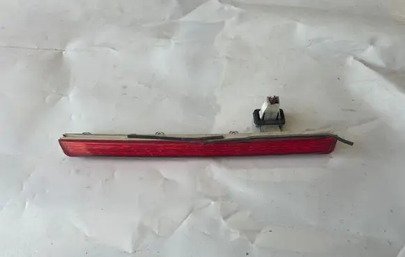 Mercedes-Benz C W203 Third/center stoplight A2038201556 2DA00824310
