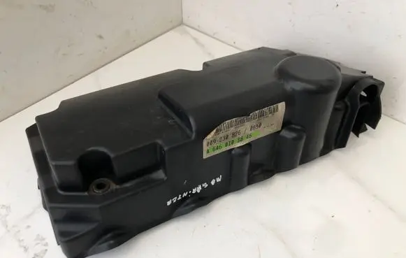 Mercedes-Benz Sprinter W906 Engine cover (trim) 0111755B A6460103846 009230826