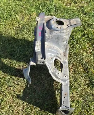 Hyundai i30 Front side member 
