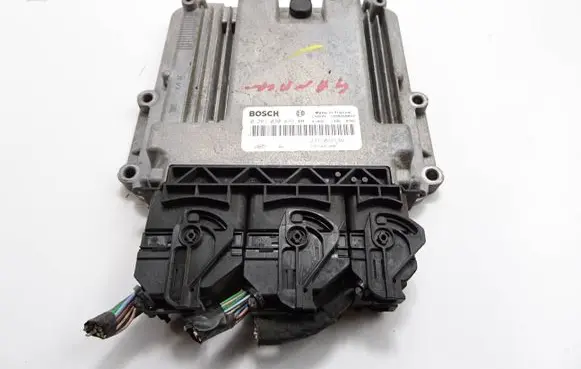 Dacia Sandero II Engine control unit/module 0281030439 237104128R 237102213R