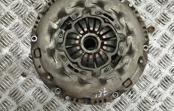 Lexus IS 220D-250-350 Clutch set kit