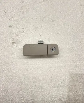 Mitsubishi Grandis Tailgate/trunk/boot exterior handle
