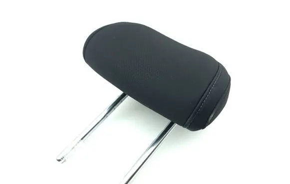 Hyundai i30 Rear seat headrest 