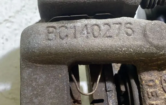 KIA Sportage Rear brake caliper B6140276
