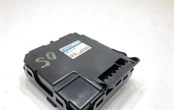 Mazda 3 Other control units/modules BCKA67560C