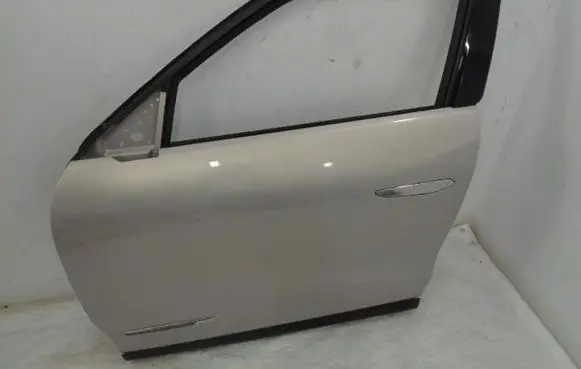 Citroen DS3 Front door