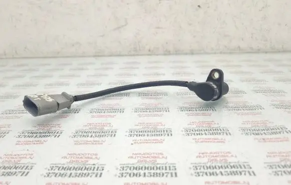 Volkswagen PASSAT B6 Crankshaft position sensor