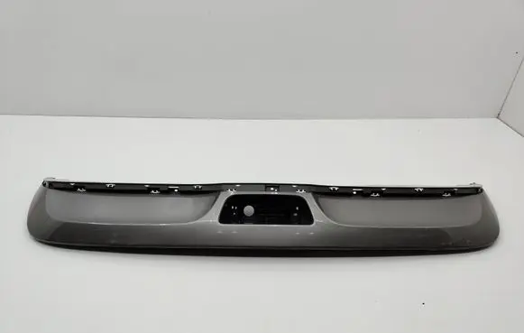 Suzuki Vitara (LY) Rear bumper lower part trim 7187186R