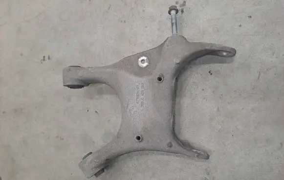 BMW X5 F15 Rear upper control arm/wishbone 6770954
