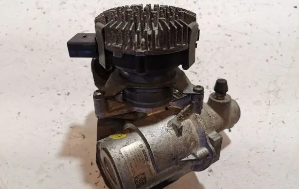 Audi Q7 4M Master brake cylinder 4M1614307A 0132018024