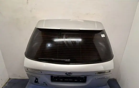 Subaru Legacy Tailgate/trunk/boot lid