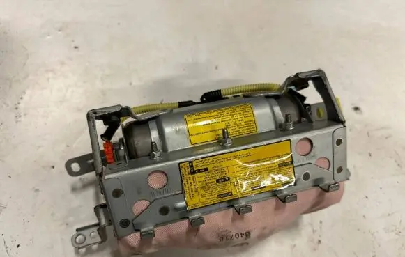 Lexus IS 220D-250-350 Passenger airbag 000213807KH3