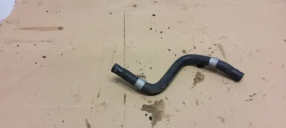 Nissan X-Trail T30 Engine coolant pipe/hose