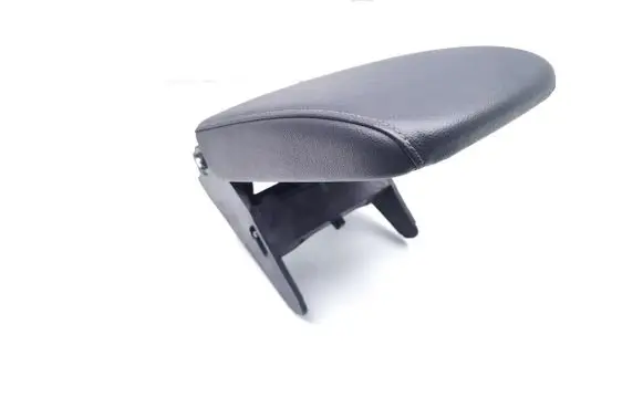 Volkswagen Tiguan Armrest 