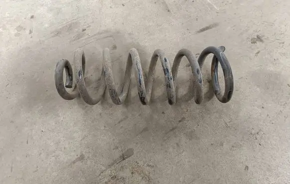 Jaguar XE Rear coil spring GX735534AA